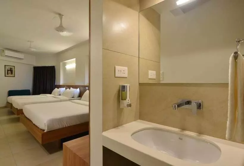 Отель Panchavati Yatri