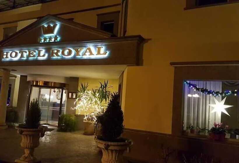 فندق Royal