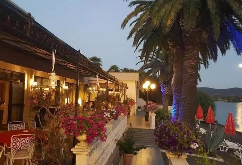 בית מלון כפרי Royal