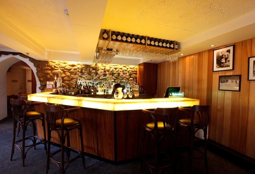 The Denman Hotel In Thredbo