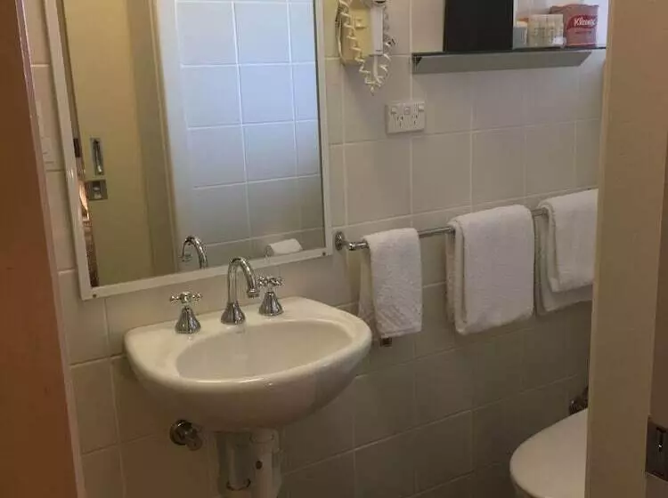 The Denman Hotel In Thredbo