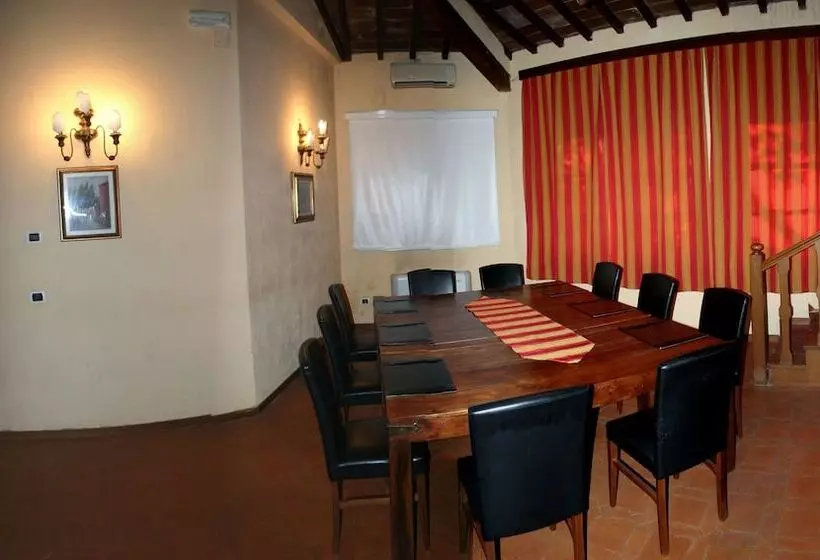 汽车旅馆  Apogeo