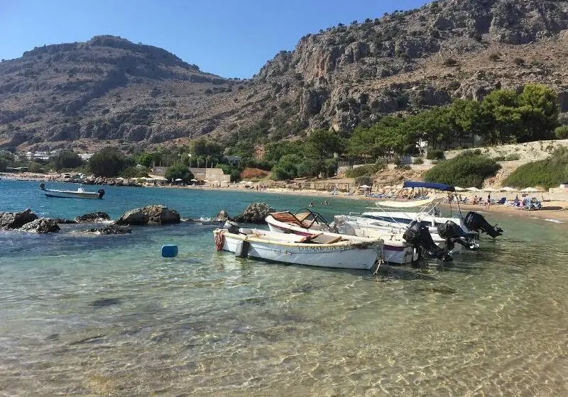 Pals Studios Pefkos