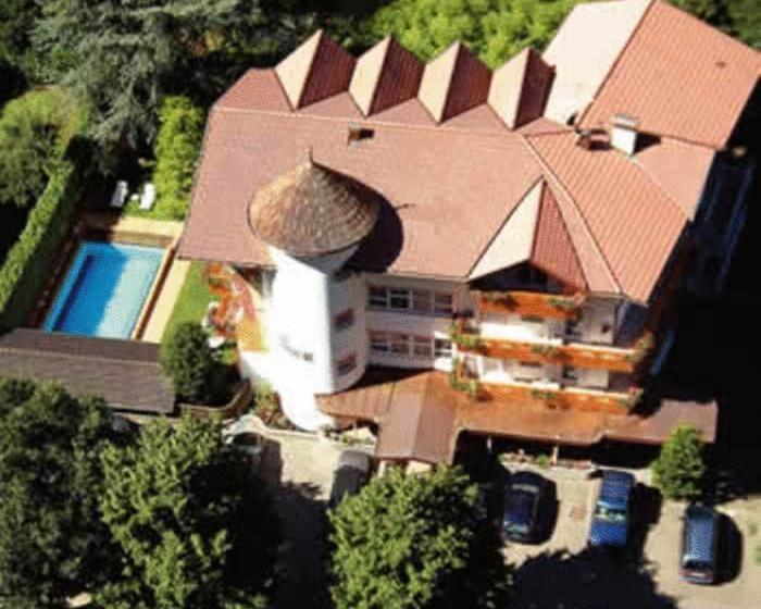 פנסיון Brunner