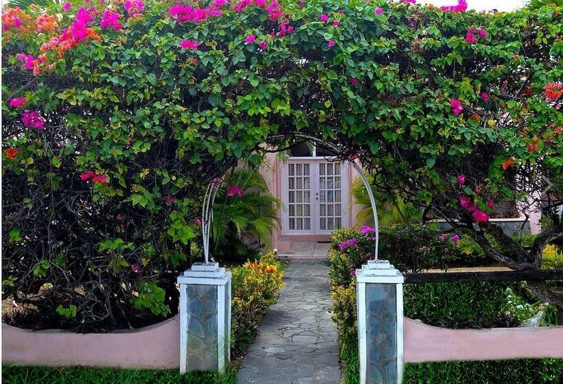 Beachcross Villa Apartments