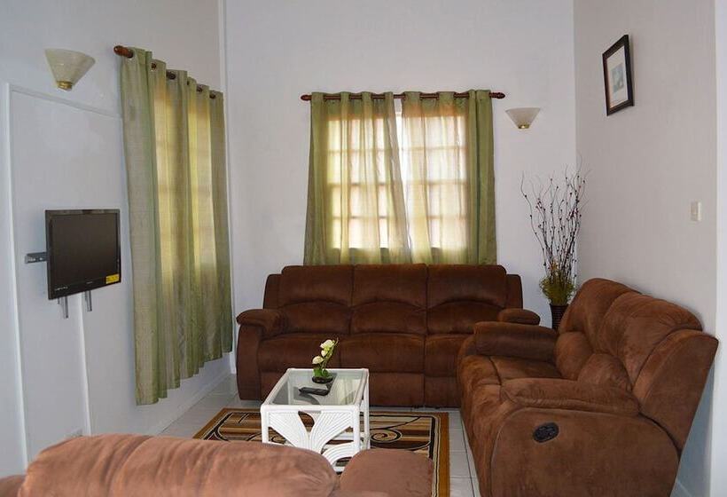 Beachcross Villa Apartments