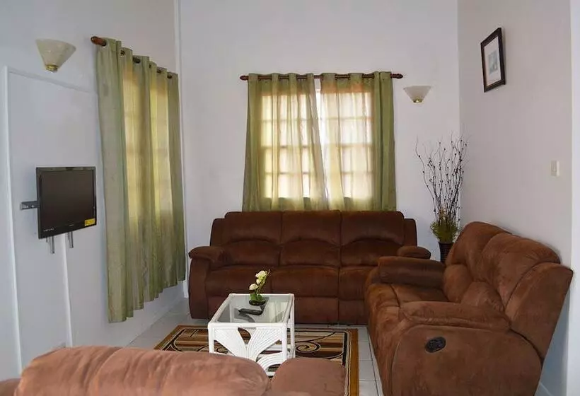 Beachcross Villa Apartments