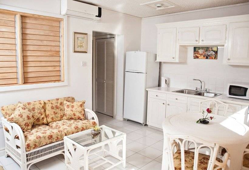 Beachcross Villa Apartments