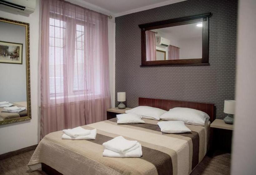 Carnival City Hotel Oradea