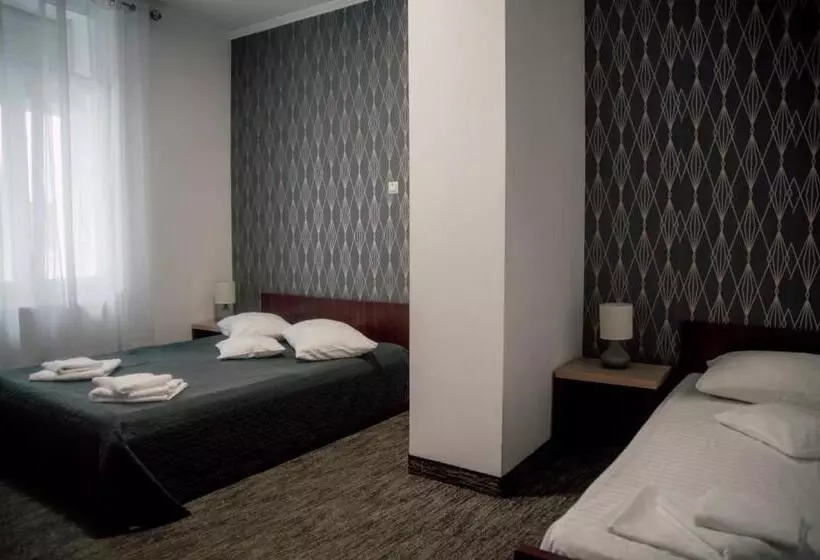 Carnival City Hotel Oradea