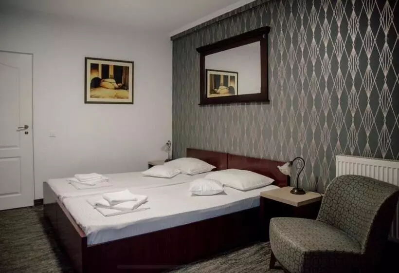 Carnival City Hotel Oradea