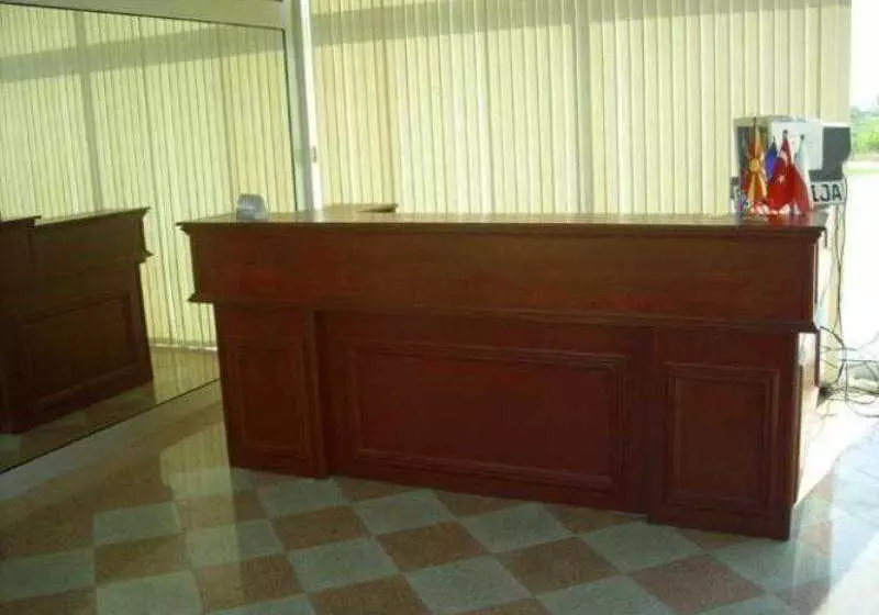 هتل Filipov Kocani