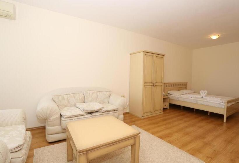 Galeria Holiday Apartments