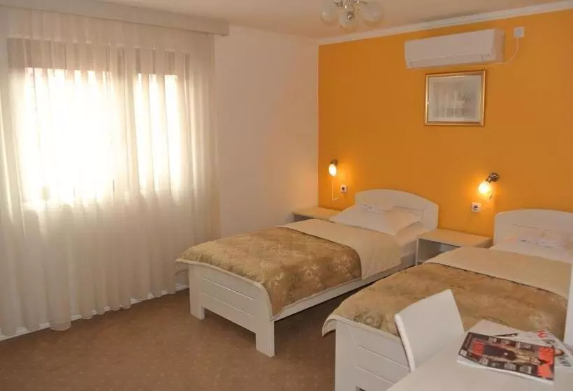 Garni Hotel Beograd