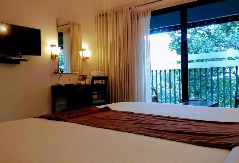 호텔 Abad Green Forest Thekkady