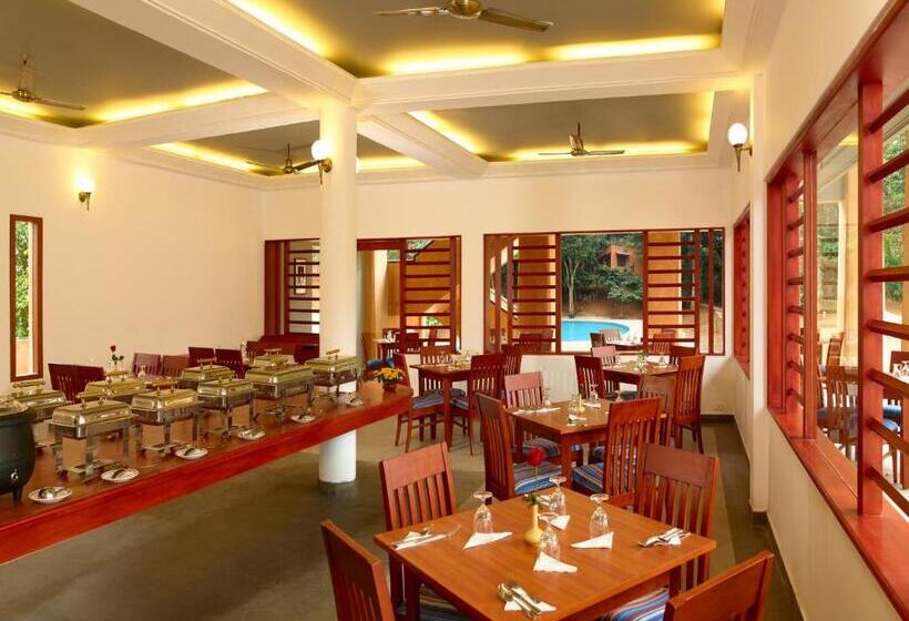 فندق Abad Green Forest Thekkady