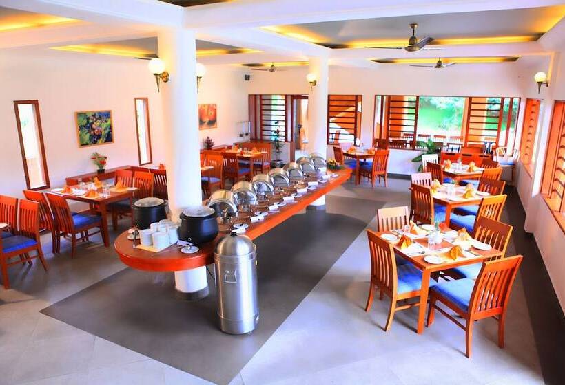 فندق Abad Green Forest Thekkady