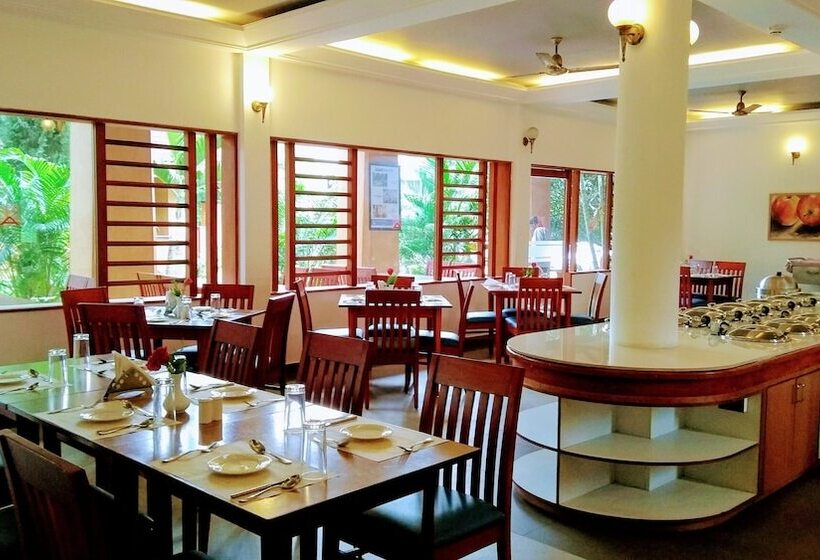 فندق Abad Green Forest Thekkady