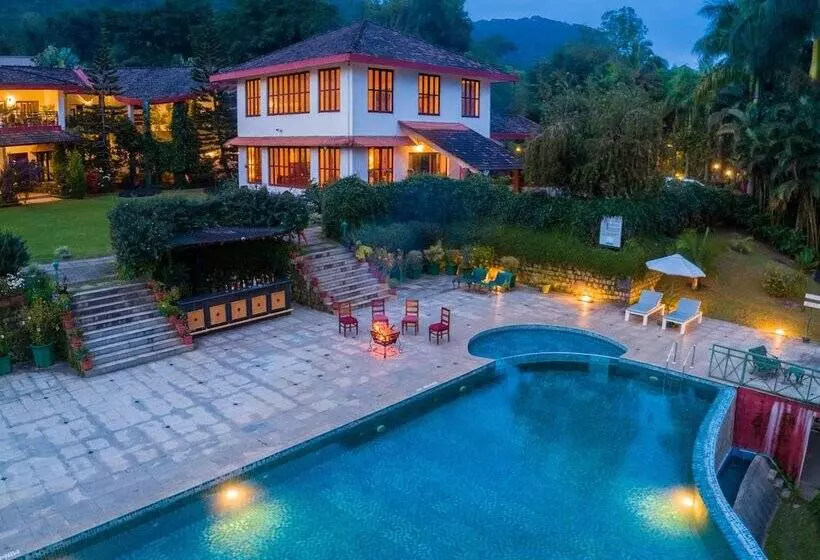 Отель Amritara Ambatty Greens Resort