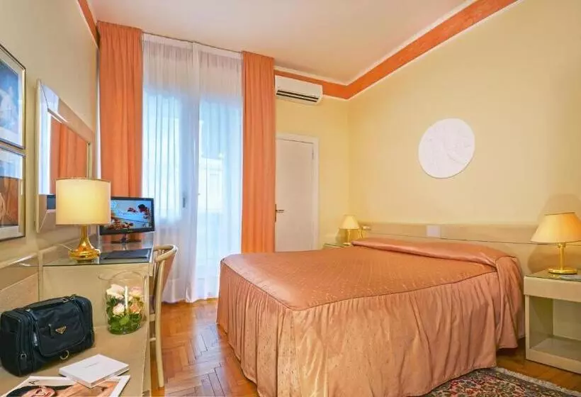 ホテル Aurora Terme