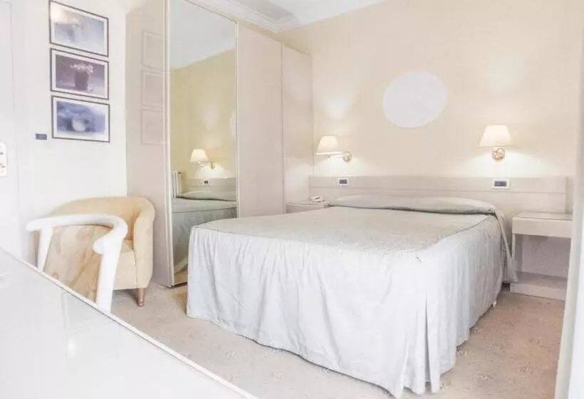 ホテル Aurora Terme