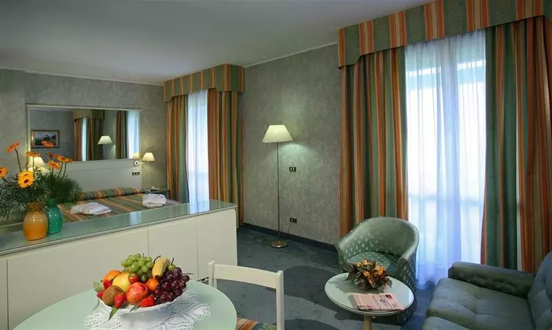 ホテル Aurora Terme