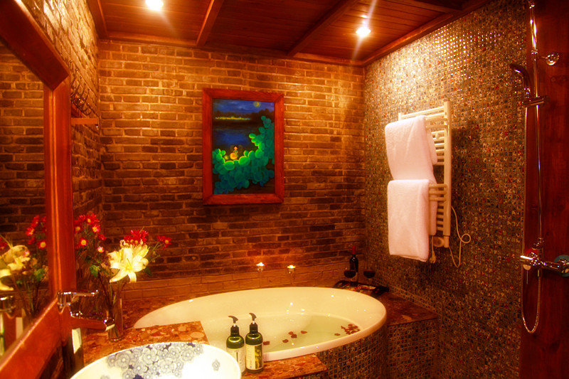 호텔 Blossom Hill Inn Lijiang Springland