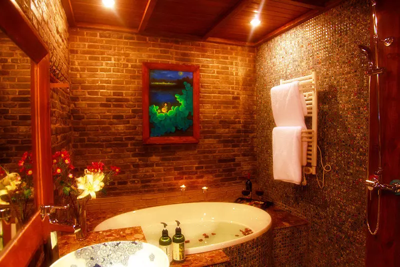 Hotelli Blossom Hill Inn Lijiang Springland