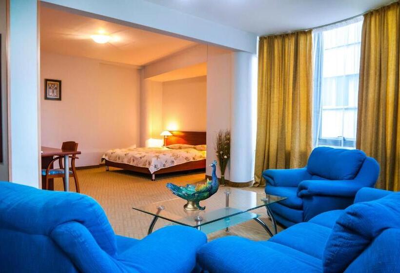 فندق Diana Palace