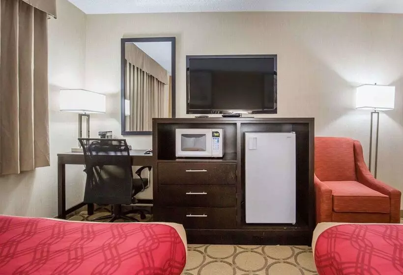 Отель Econo Lodge