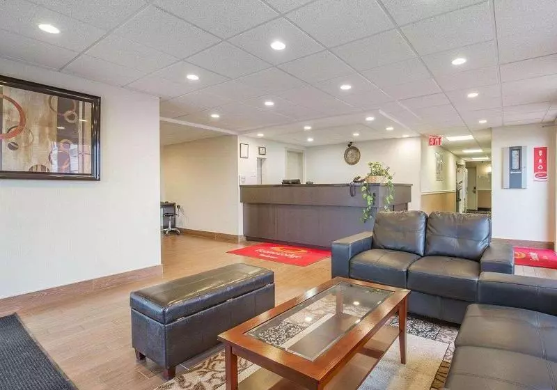 Отель Econo Lodge