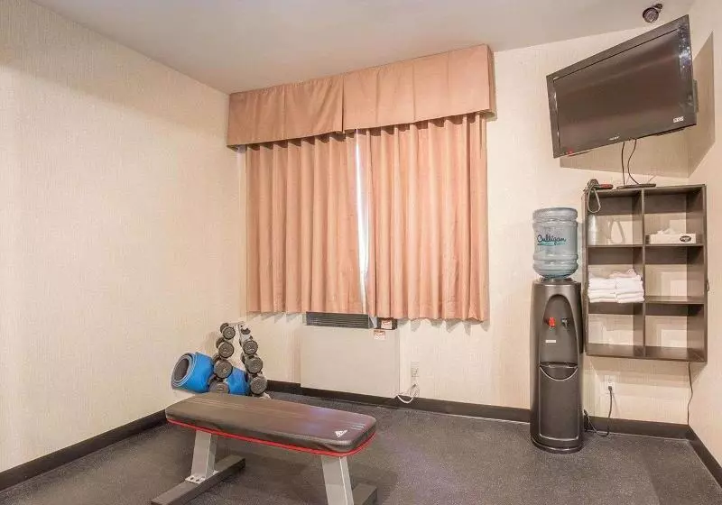 Отель Econo Lodge