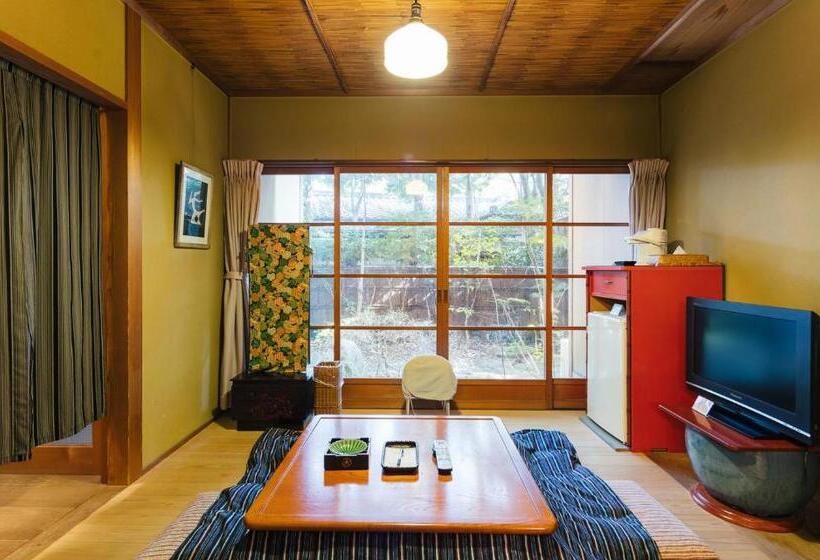 فندق Futsukaichi Hot Spring  Daimaru Besso