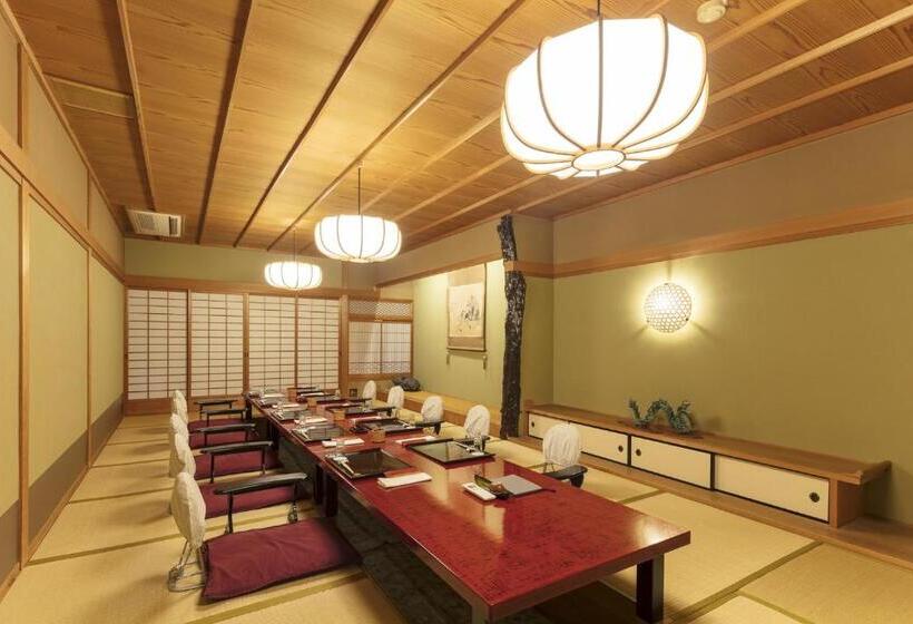 فندق Futsukaichi Hot Spring  Daimaru Besso