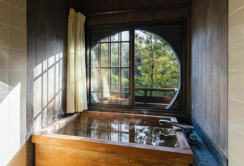 فندق Futsukaichi Hot Spring  Daimaru Besso