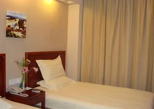 Hotelli Greentree Inn Nanqiao Middle Renmin Road