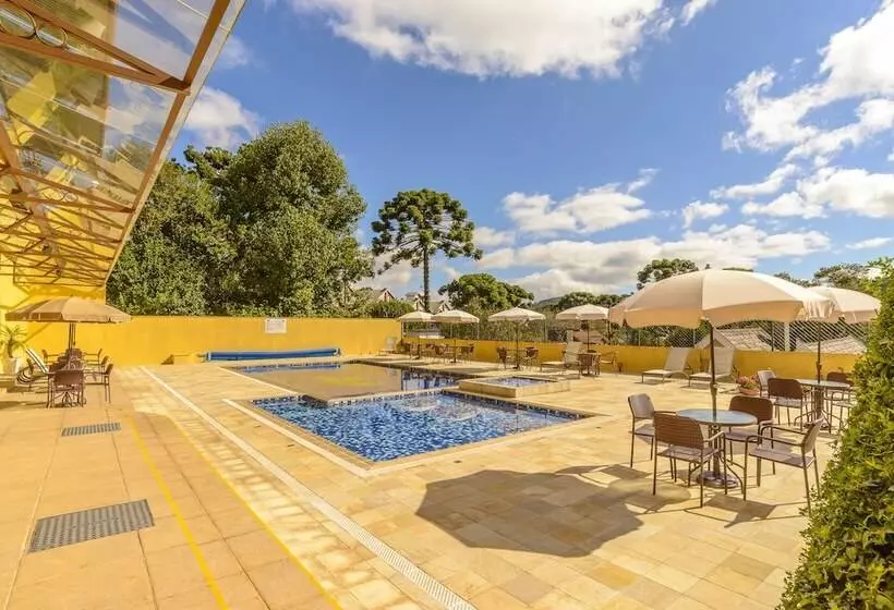 هتل Le Renard Campos Do Jordao