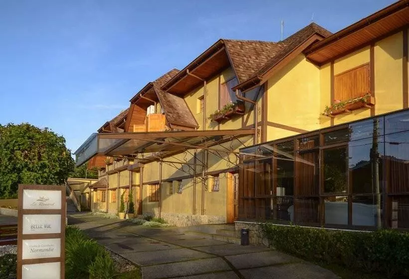 هتل Le Renard Campos Do Jordao