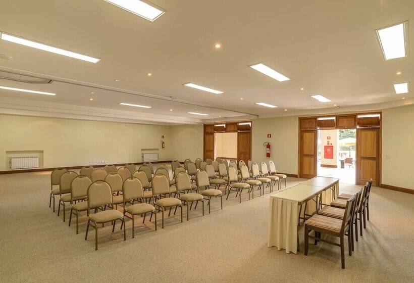 هتل Le Renard  Campos Do Jordao