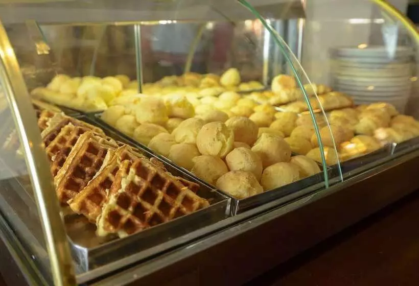 هتل Le Renard Campos Do Jordao