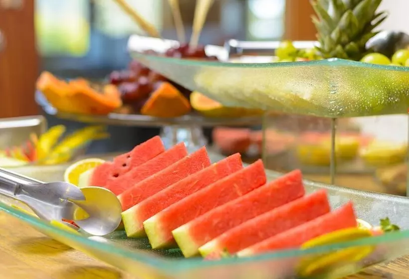 هتل Le Renard Campos Do Jordao