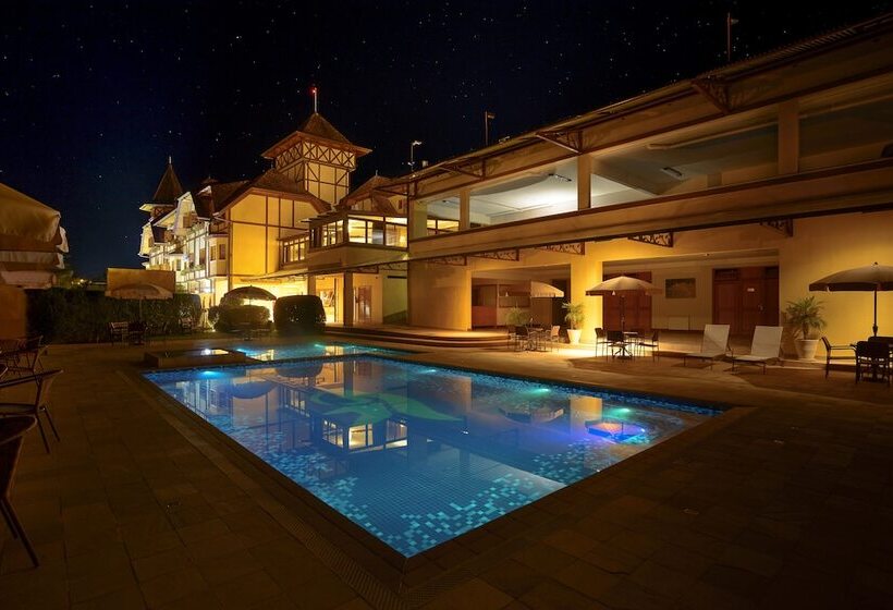 هتل Le Renard  Campos Do Jordao