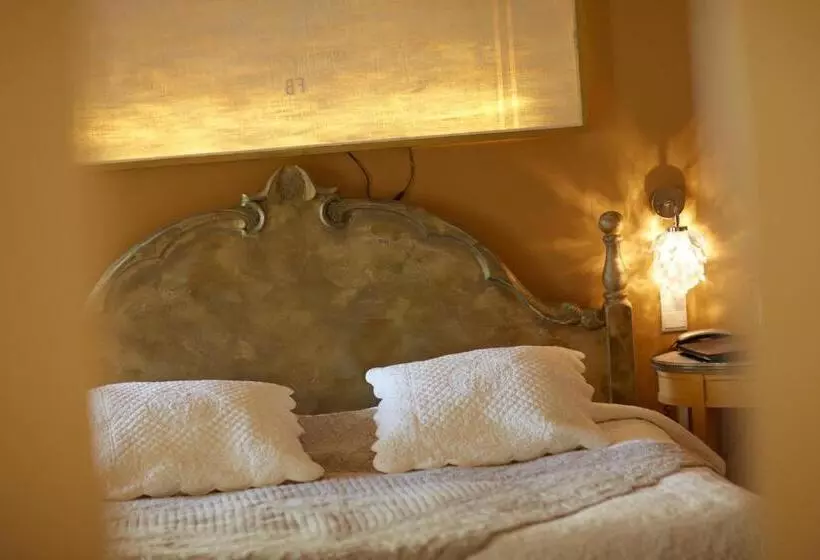 Отель Olivier Leflaive Hôtel Restaurants