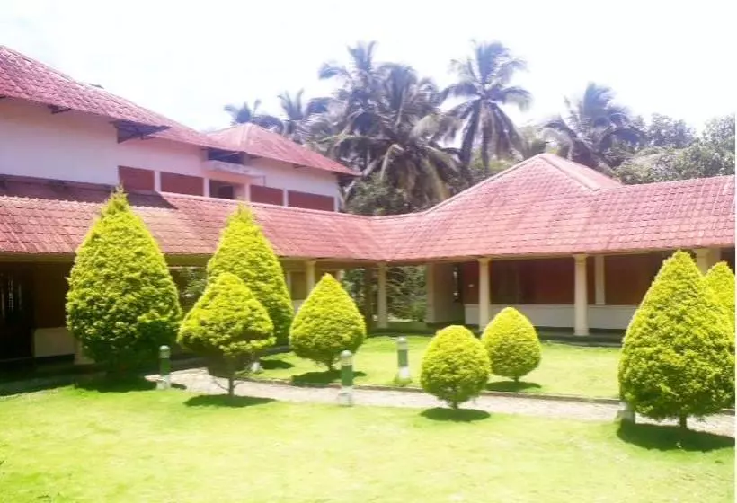 Hotelli Ktdc Pepper Grove