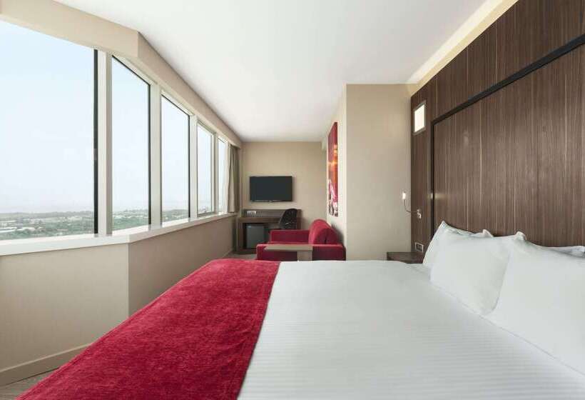 هتل Ramada Encore By Wyndham Izmir