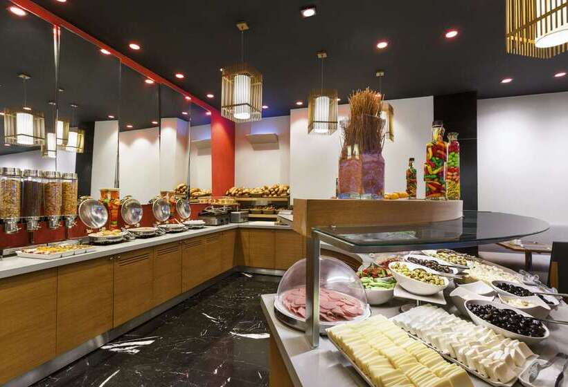 هتل Ramada Encore By Wyndham Izmir