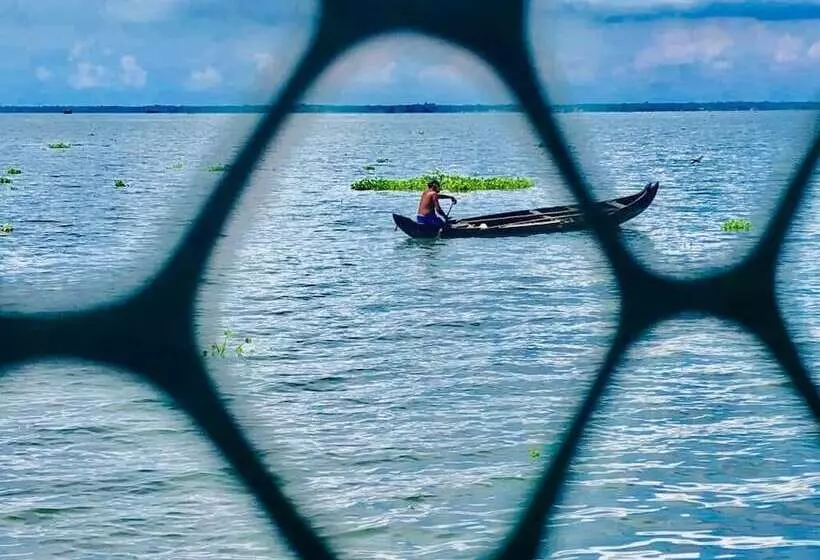 酒店 Saro Lake County