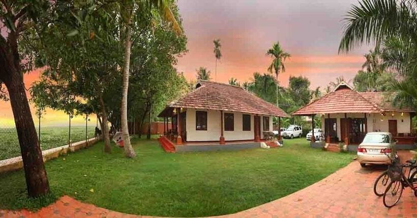 호텔 Saro Lake County