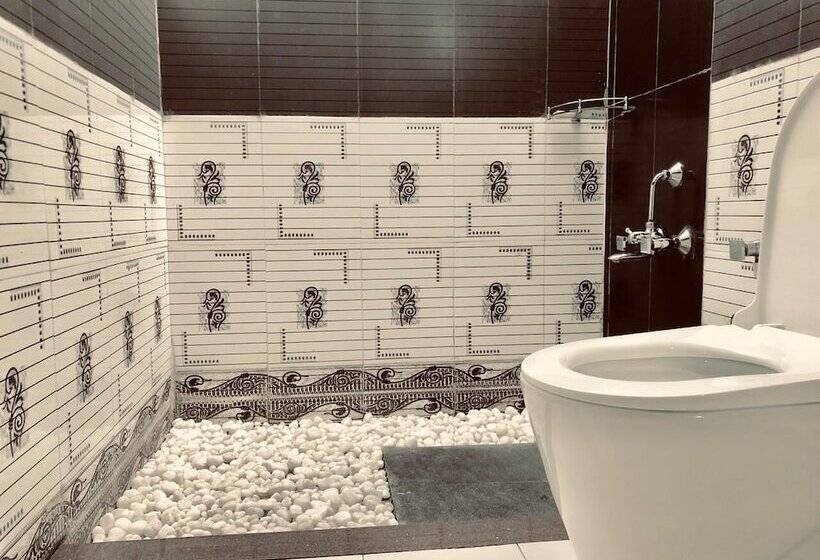 호텔 Saro Lake County