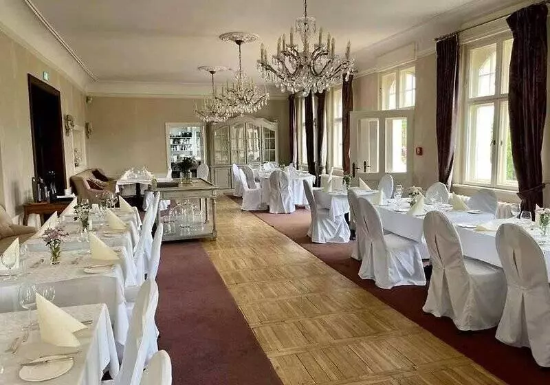 ホテル Schloss Krugsdorf Golf &